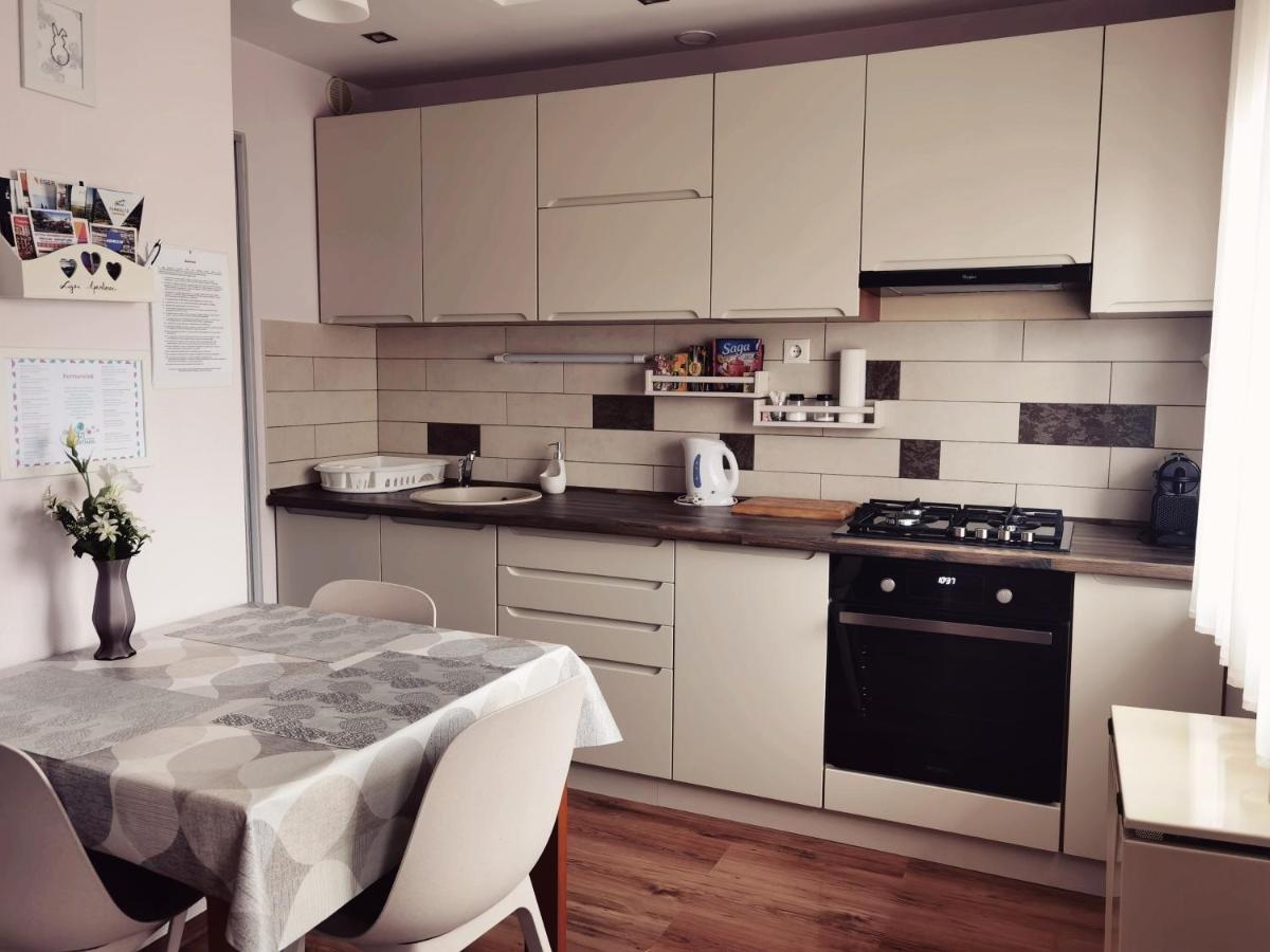 אגר Lujzi Apartman מראה חיצוני תמונה