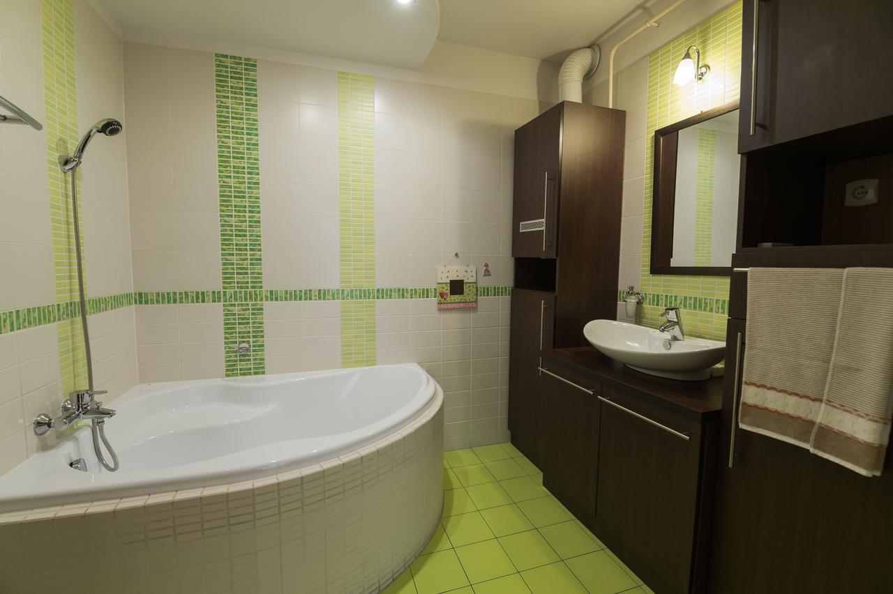 אגר Lujzi Apartman מראה חיצוני תמונה